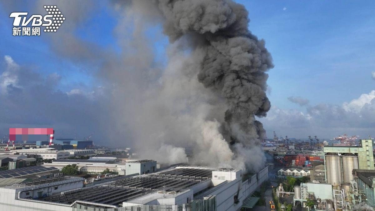 草莓视频网站下载便攜式四合一草莓APP下载正版儀MS400-S：守護工業安全，防範電池工廠爆炸悲劇